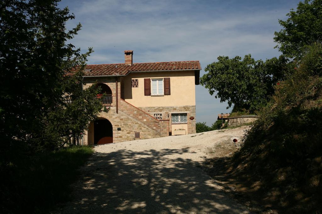 Agriturismo Caiburroni Pietralunga  Exteriör bild